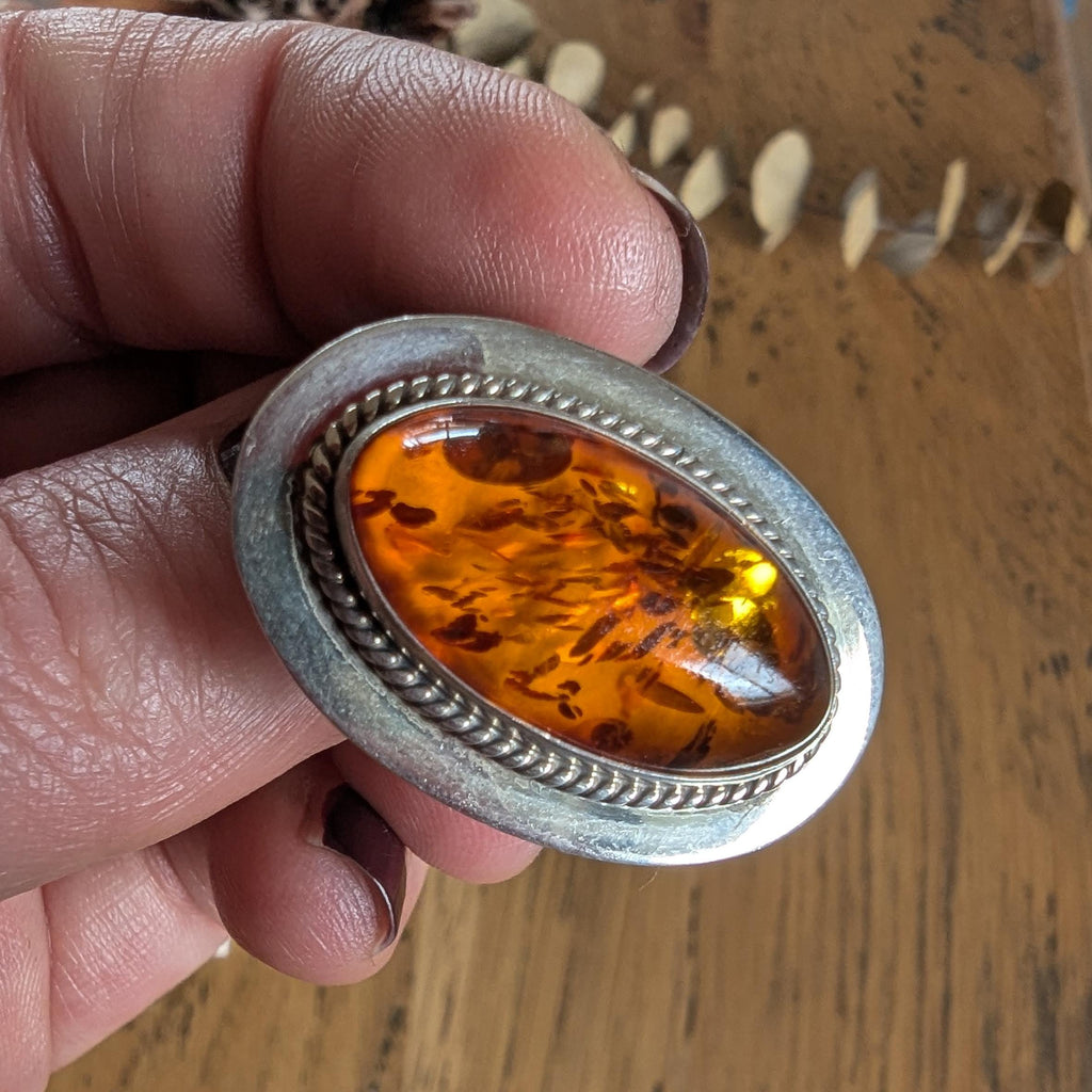 Sterling Silver & Amber signed 'FF Sterling' statement ring