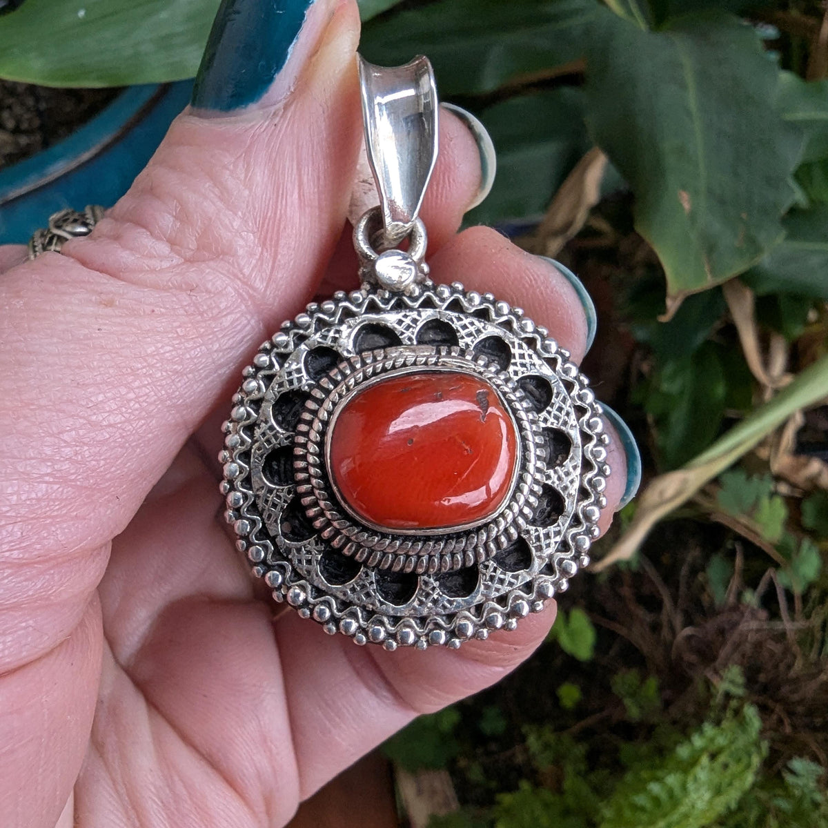 Vintage Tibetan Coral & Sterling Silver decorative pendant