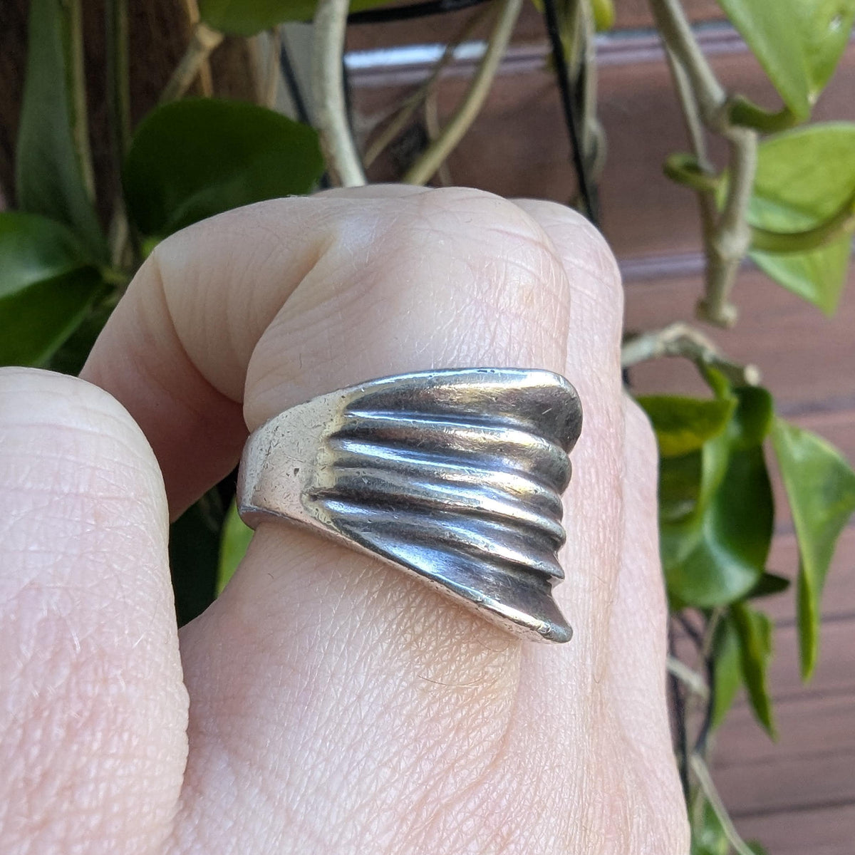 Vintage Mexican Sterling Silver solid chunky ring