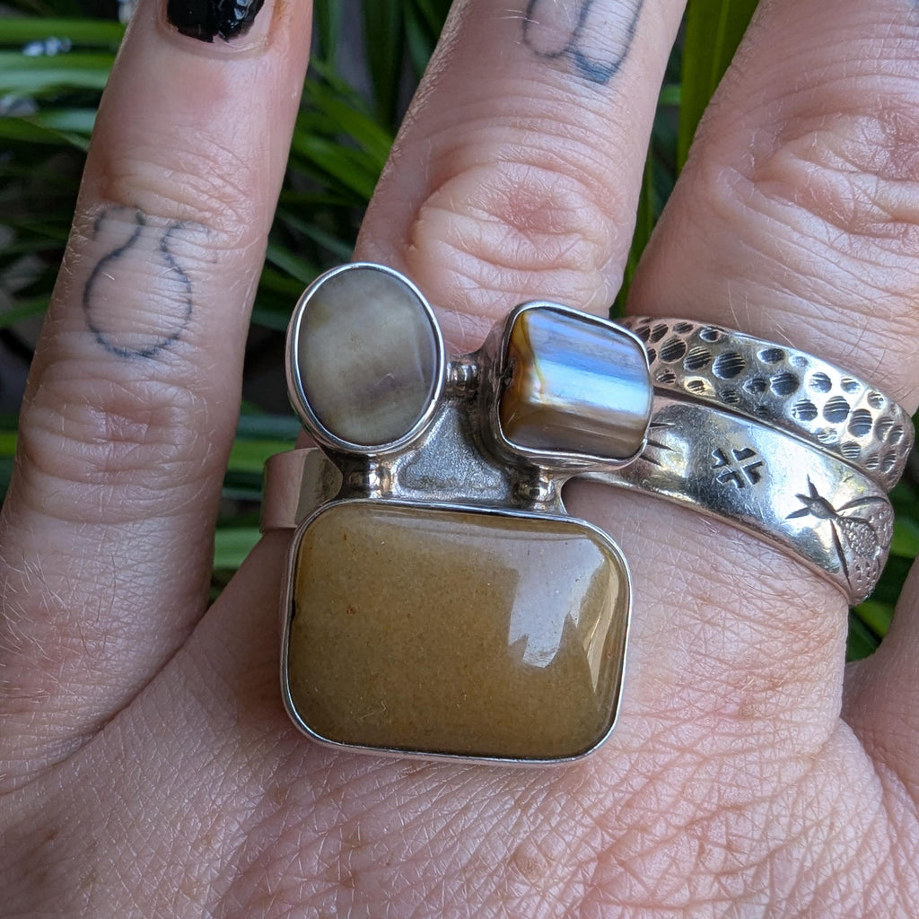 Vintage Sterling Silver Agate & Shell Statement Ring