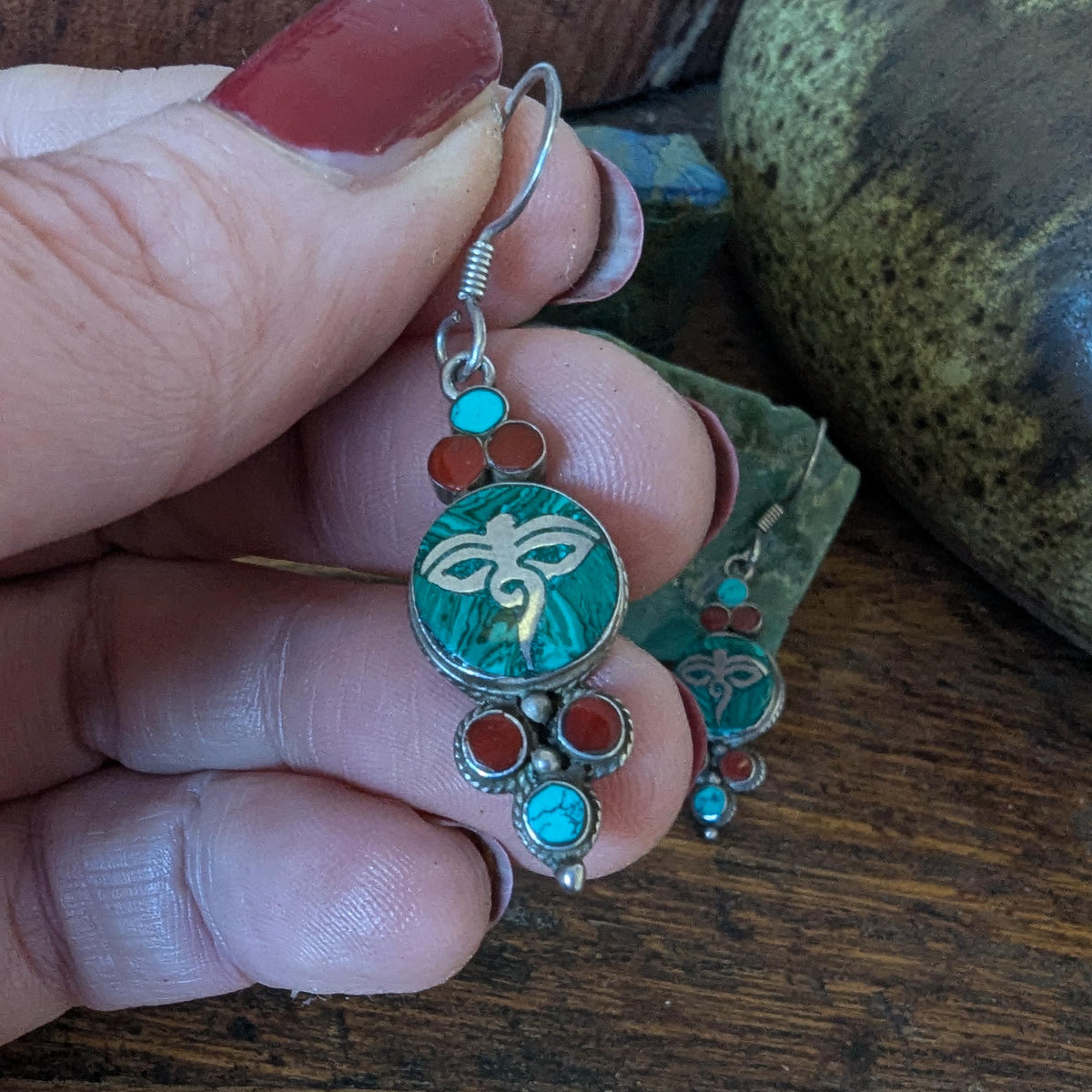 Vintage Eye of Buddha Sterling Silver Malachite Turquoise & Carnelian earrings