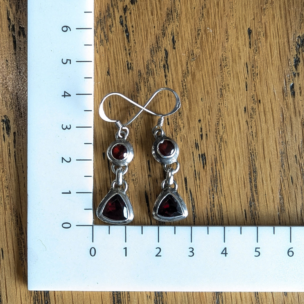 Vintage Garnet & Sterling Silver drop earrings