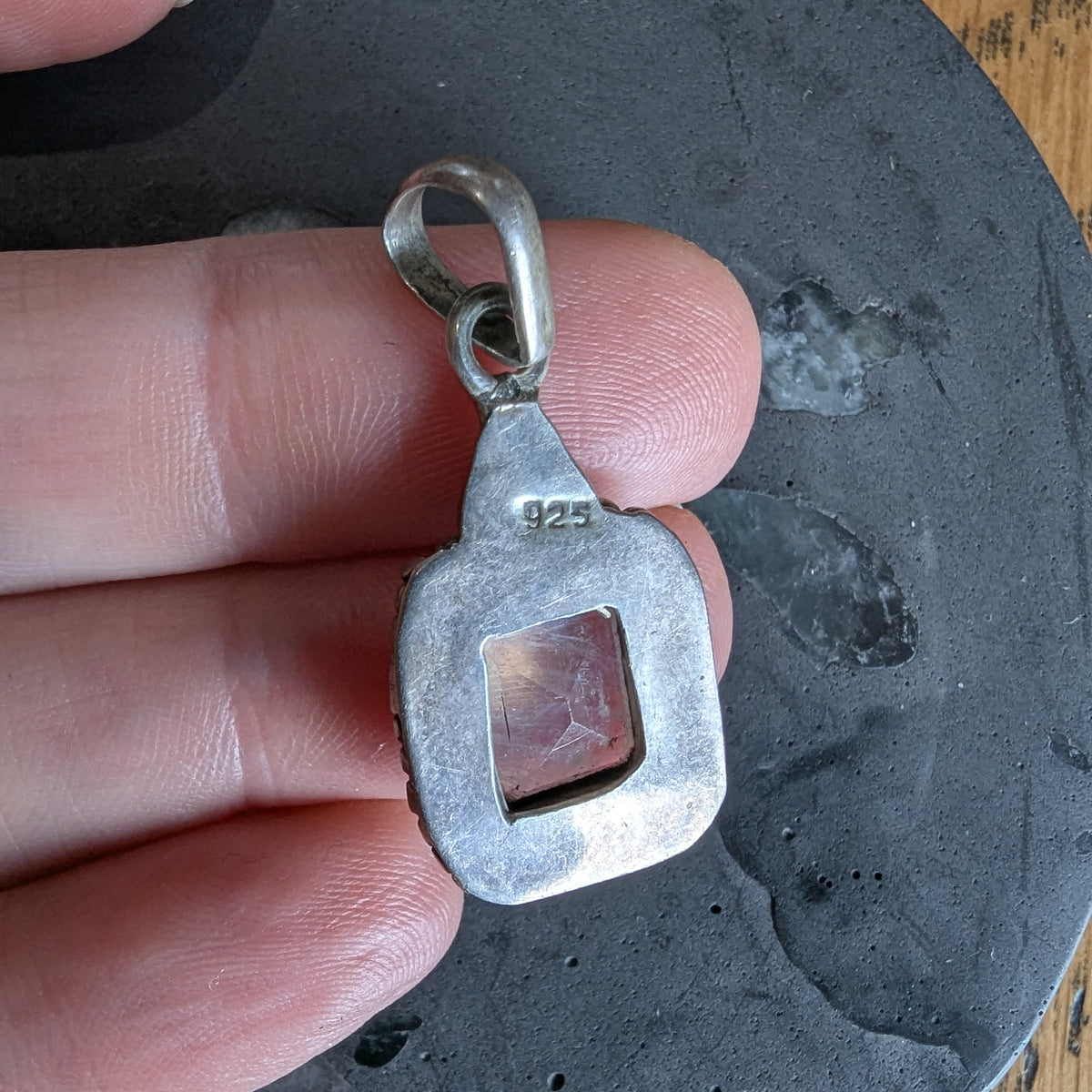 Vintage rainbow moonstone & sterling silver pendant