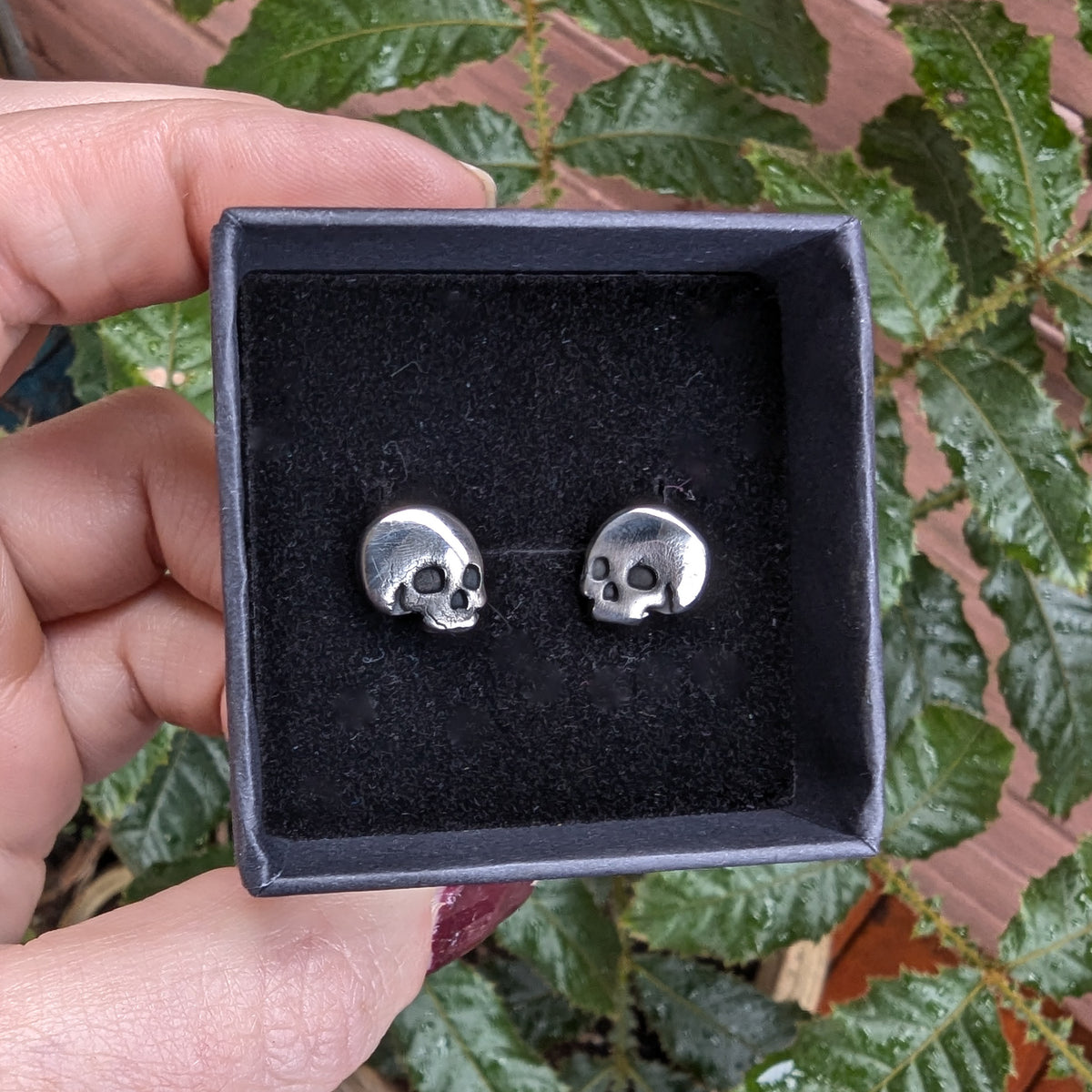 Fine silver skulls - stud earrings