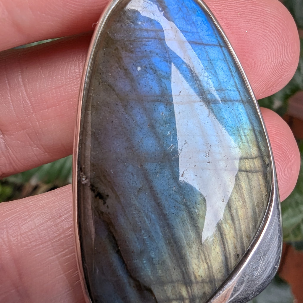 Pre-loved Labradorite & sterling silver pendant